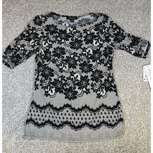 NWT Perceptions New York Blouse Sz 8 Ruffles Chantilly Lace‎ Pattern Black/white